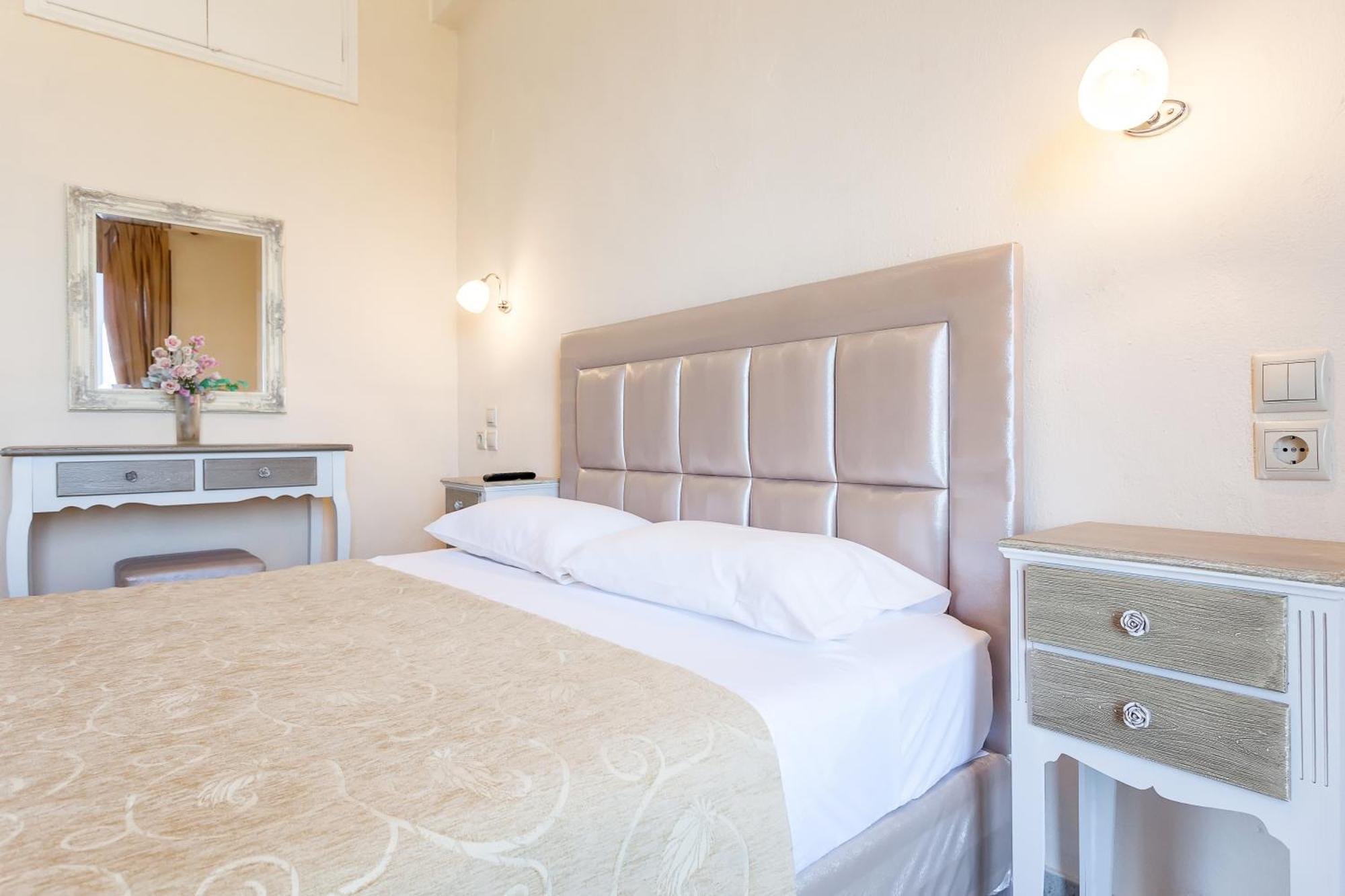 Mon Repos Aparthotel Panormos  Екстериор снимка