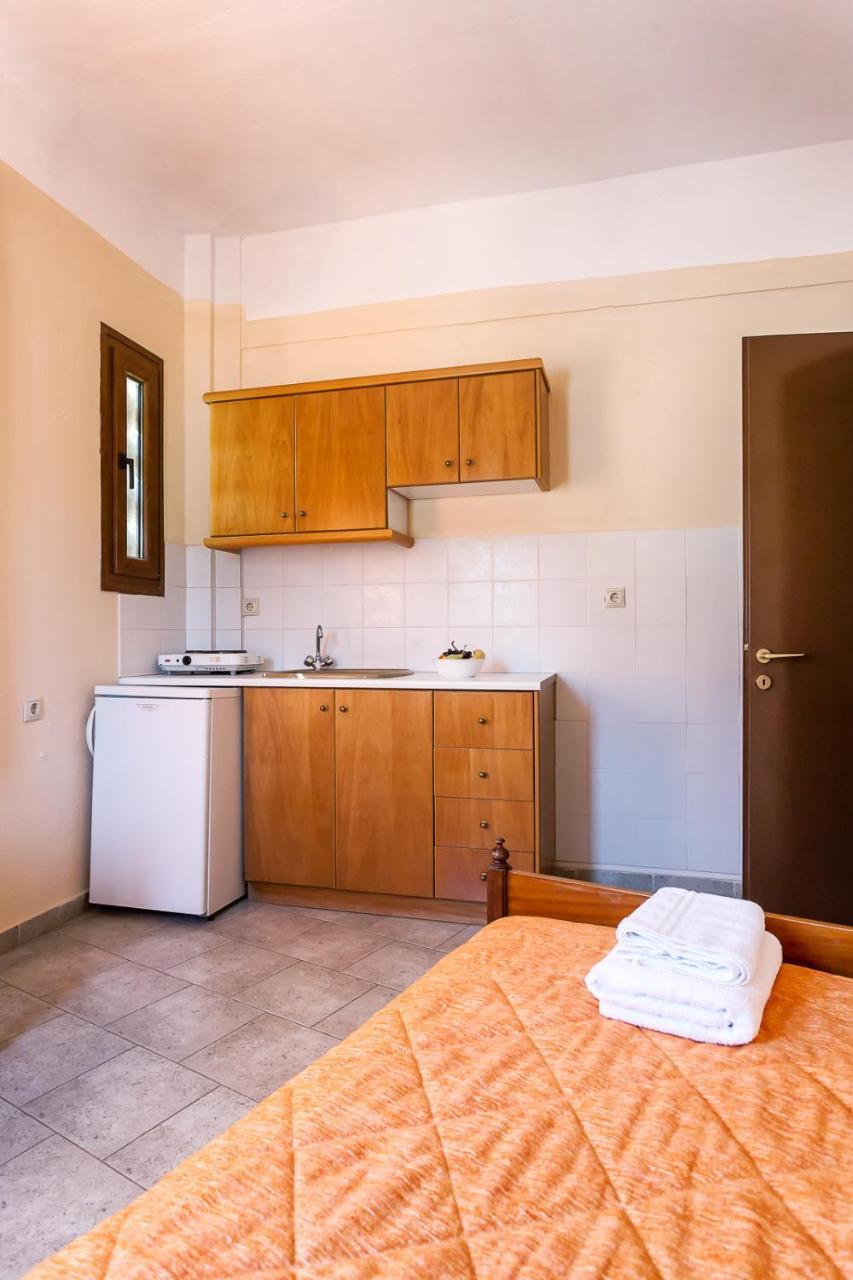 Mon Repos Aparthotel Panormos  Екстериор снимка